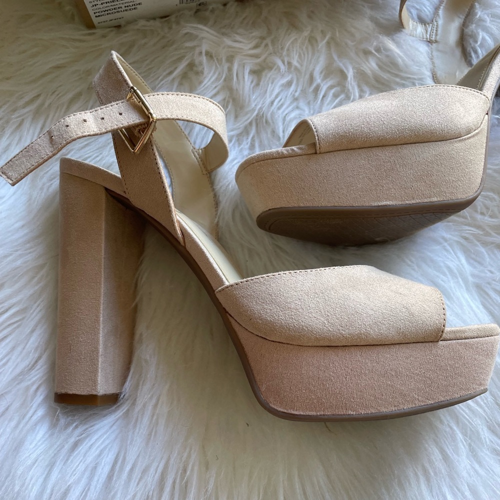 Jessica Simpson platform power nude microsuede heals. Size 9